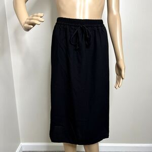 Fourteenth Place Black Drawstring Knee Length Skirt